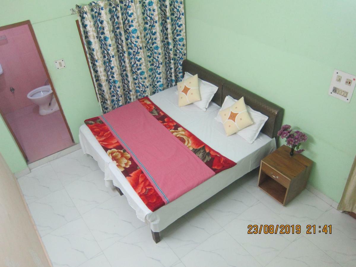Kedar Guest House -Feel At Home Varanasi Exterior foto